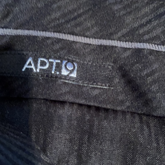 Black dress pants - Picture 5 of 6